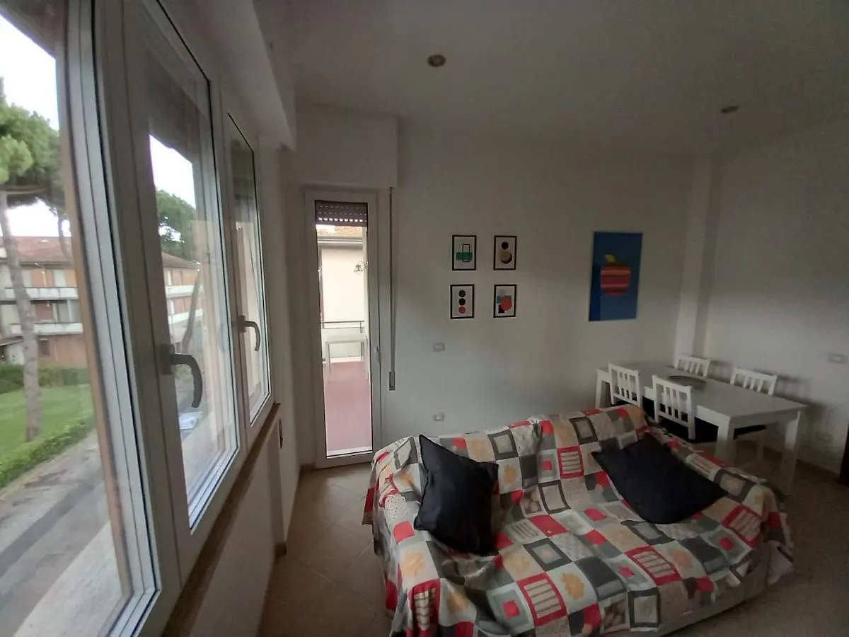 Apartament Carachouse-Lido Di Camaiore, Tra Pini Marini E Mare Włochy