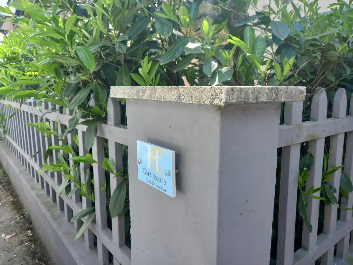 Carachouse-Lido Di Camaiore, Tra Pini Marini E Mare Włochy