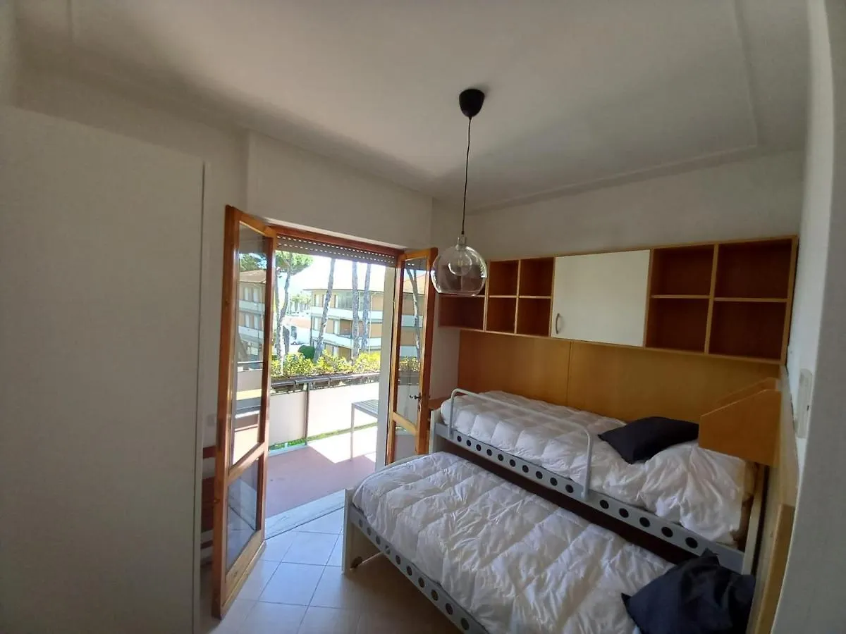 Apartment Carachouse-Lido Di Camaiore, Tra Pini Marini E Mare